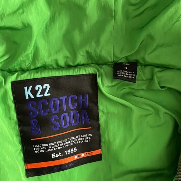 Scotch & Soda 2-in-1 Removable water resistant and Quilted Jacket (NWOT) - Picture 9 of 13